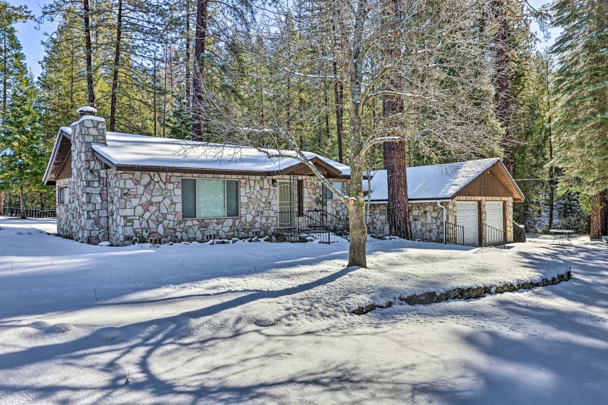Riverfront Near Yosemite National Park! Casa vacanze *